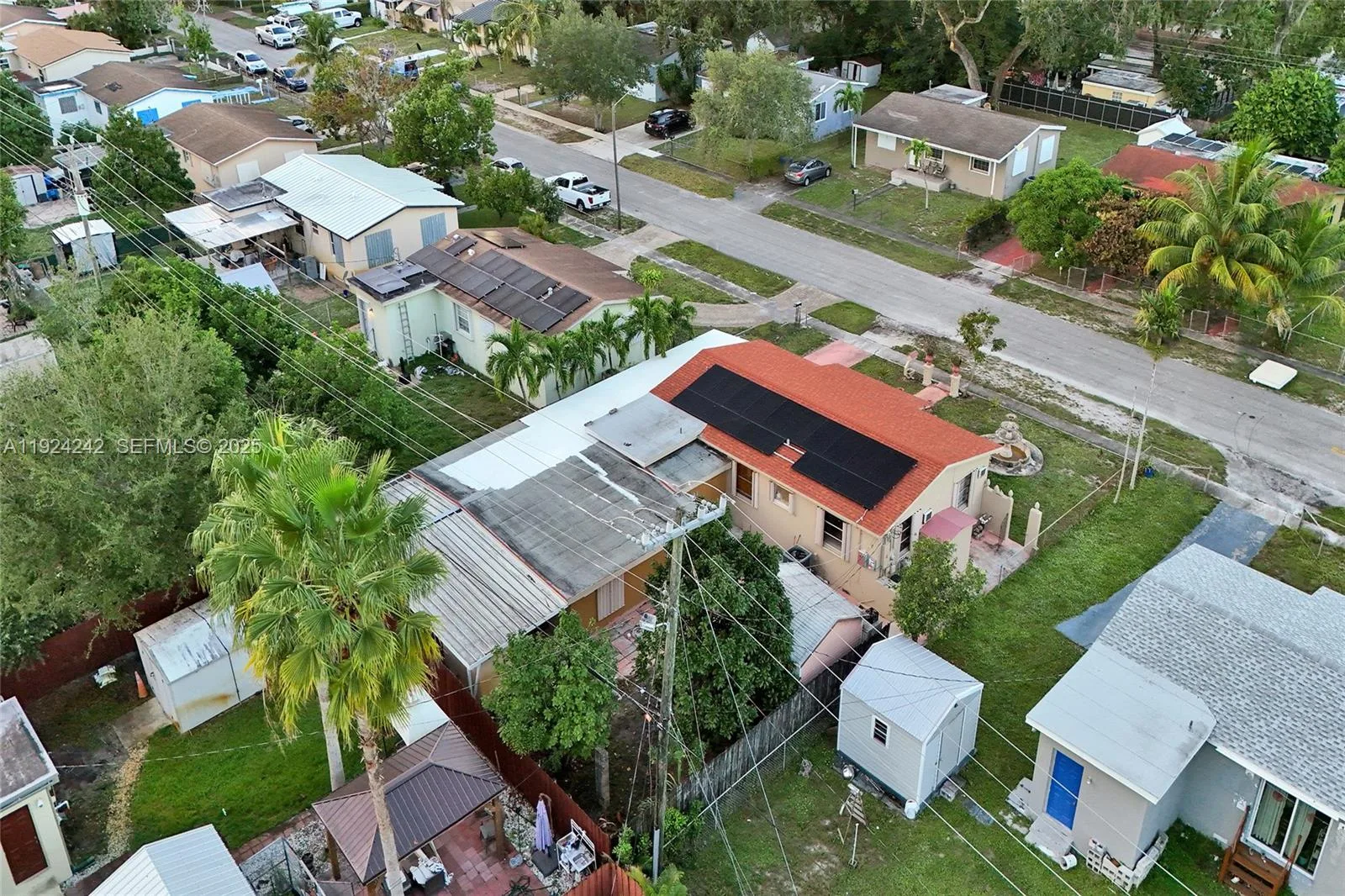 6404 Evans St, Hollywood, FL 33024 photo 8