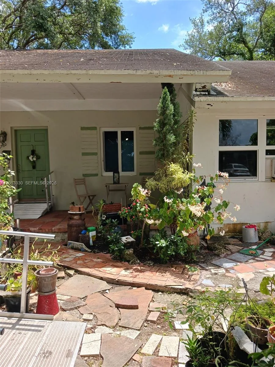 5930 SW 44th Ter, Miami, FL 33155 photo 7