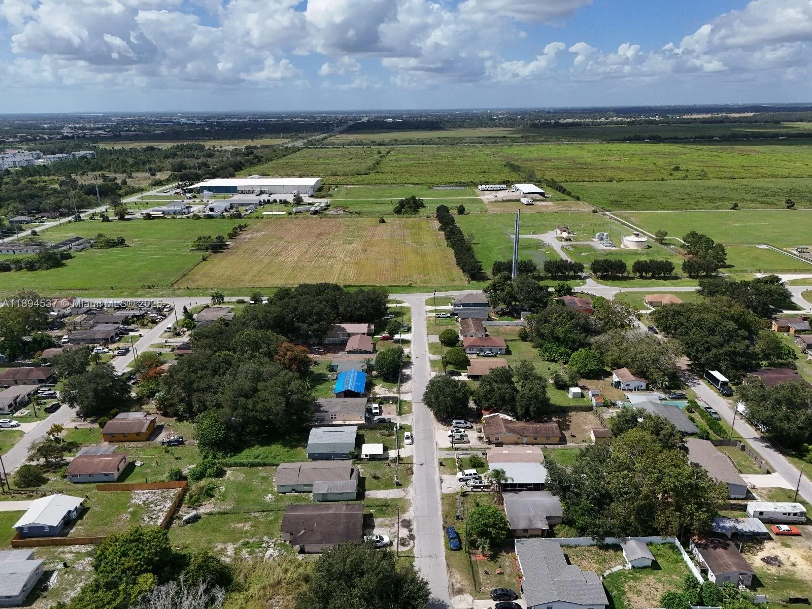 219 SHEILA LANE, Lake Wales, FL 33859 photo 3
