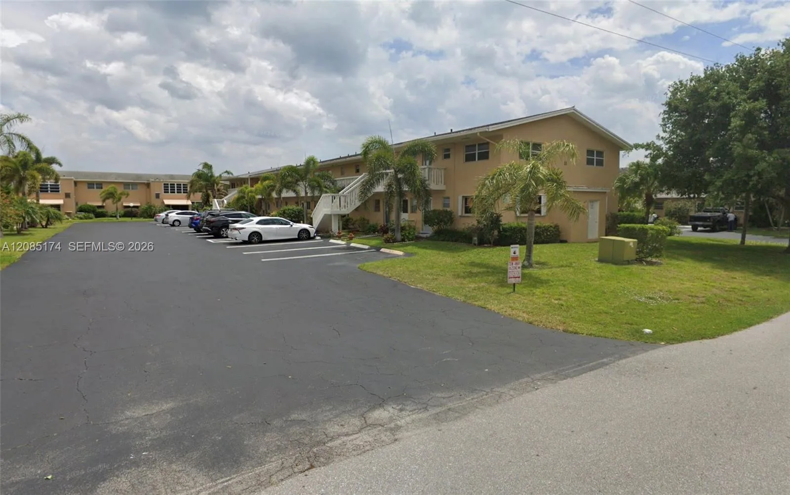 2102 NE 1st Way # 102, Boynton Beach, FL 33435