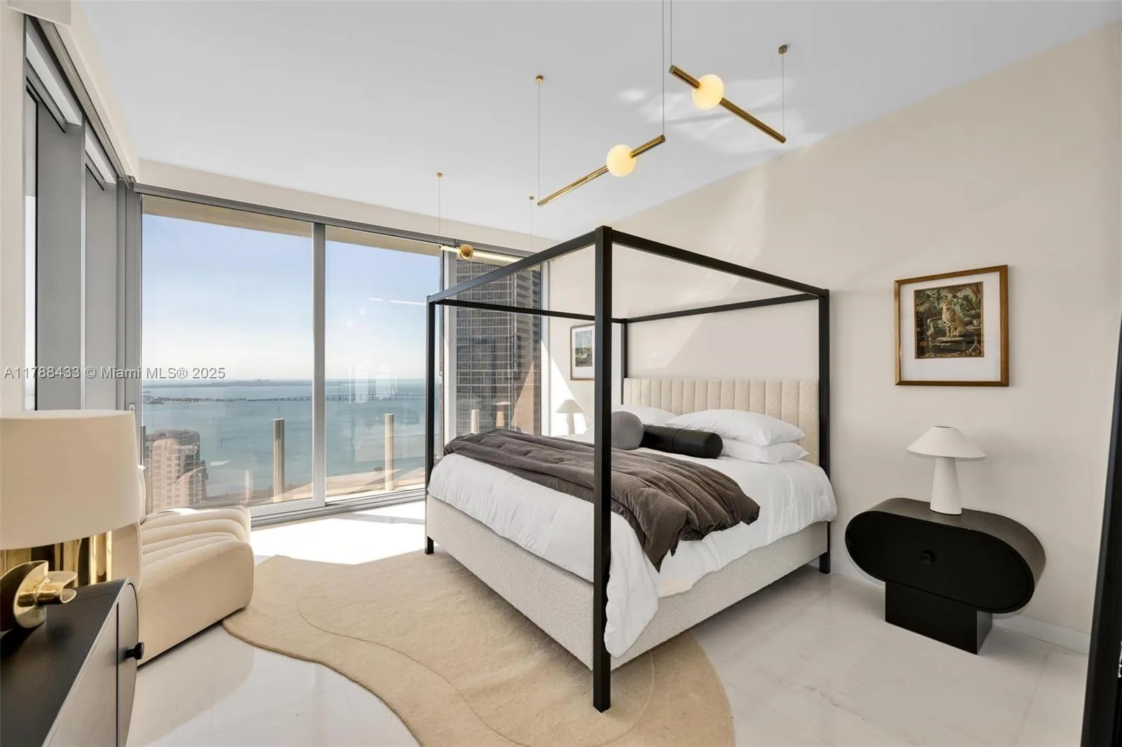 300 Biscayne Blvd Way # 3903, Miami, FL 33131 photo 13