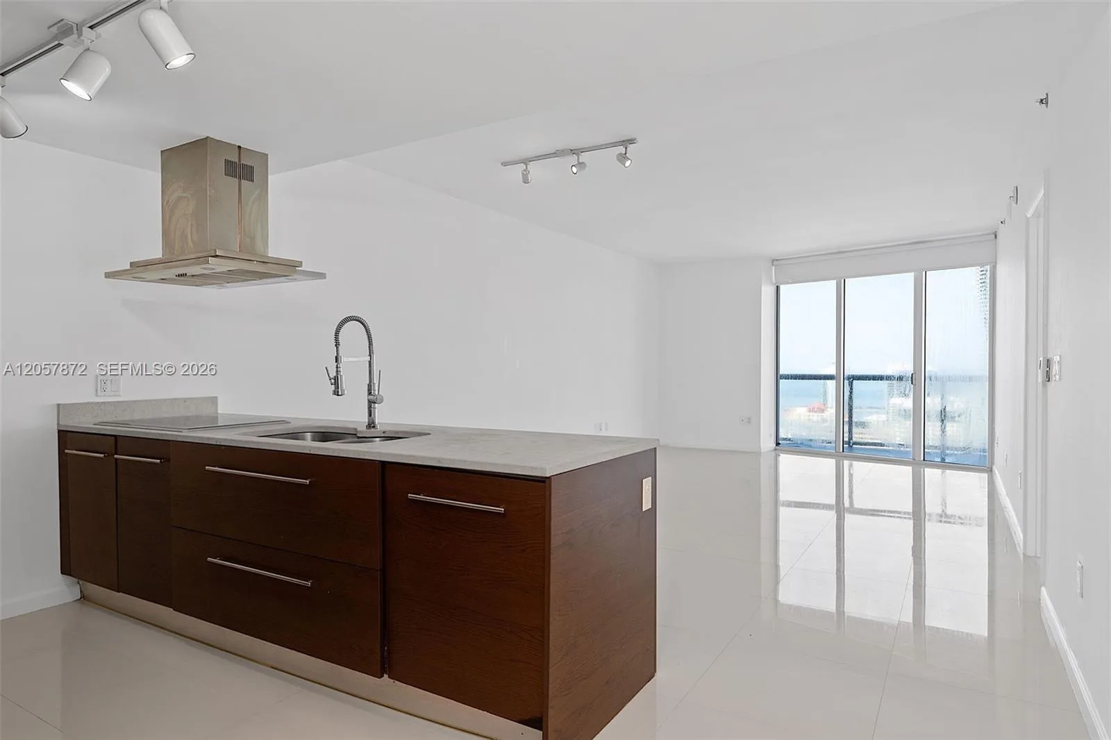 495 Brickell Ave # 5007, Miami, FL 33131 photo 10