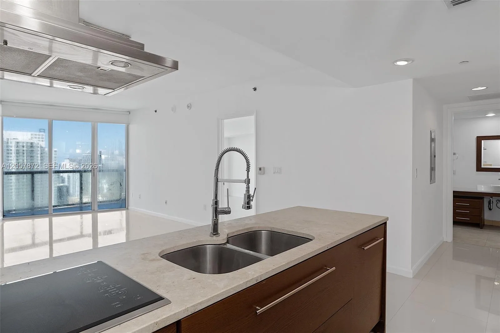 495 Brickell Ave # 5007, Miami, FL 33131 photo 12