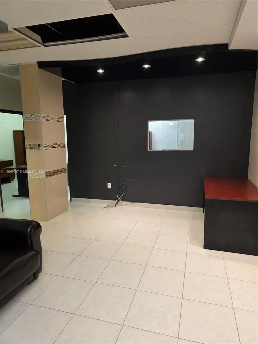1985 S Ocean Dr # 3L, Hallandale Beach, FL 33009 photo 3