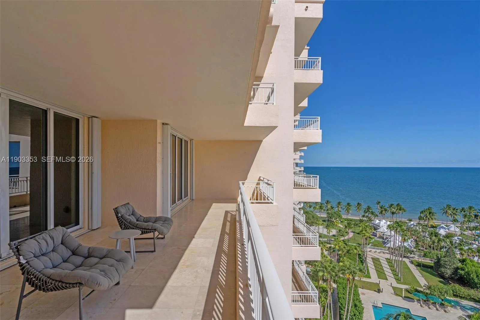 791 Crandon Blvd # 1402, Key Biscayne, FL 33149 photo 2