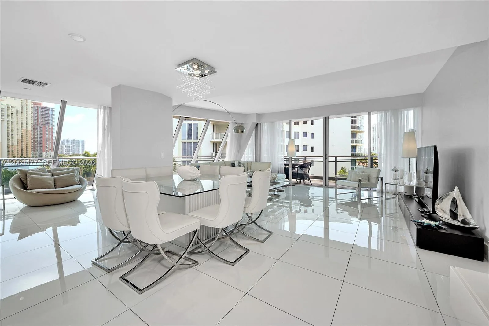 2950 NE 188th St # 449, Aventura, FL 33180 photo 12