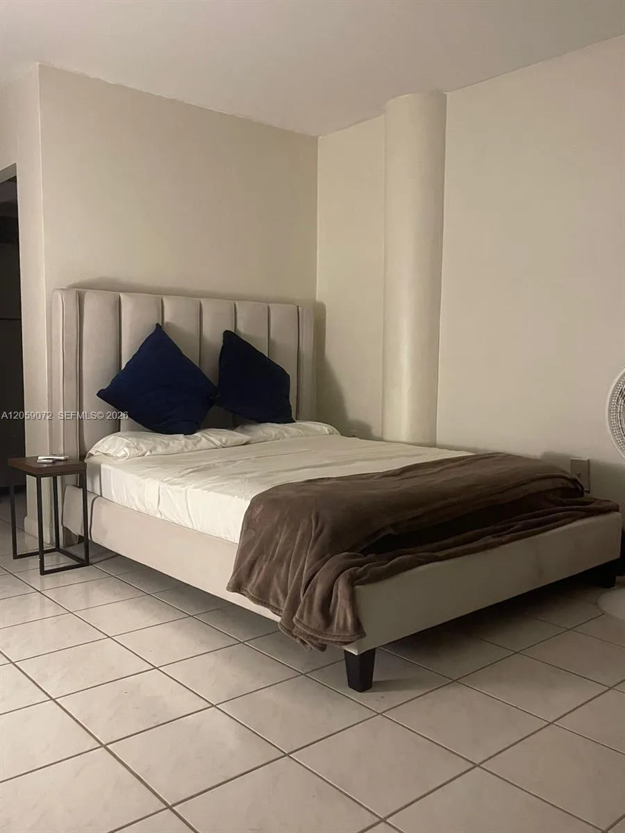 7904 West Dr # 1010, North Bay Village, FL 33141 photo 4