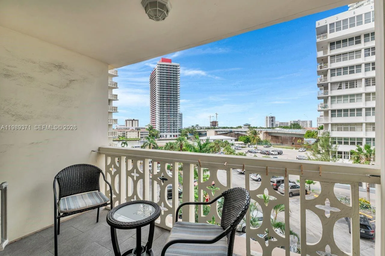 1825 S Ocean Dr # 407, Hallandale Beach, FL 33009 photo 5