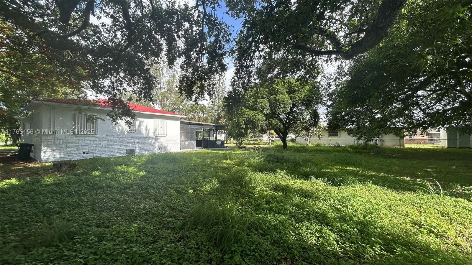 205 Seaman Ave, Opa-Locka, FL 33054