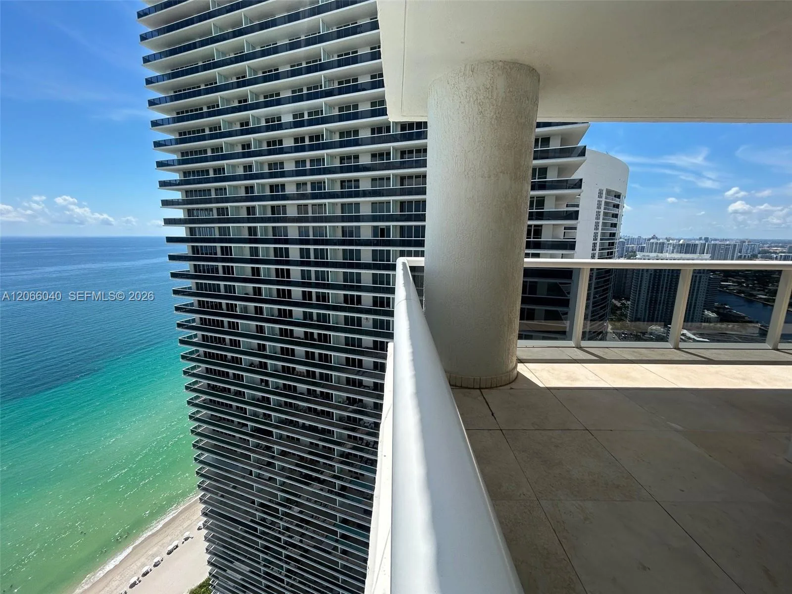 1800 S Ocean Dr # 4005, Hallandale Beach, FL 33009 photo 3