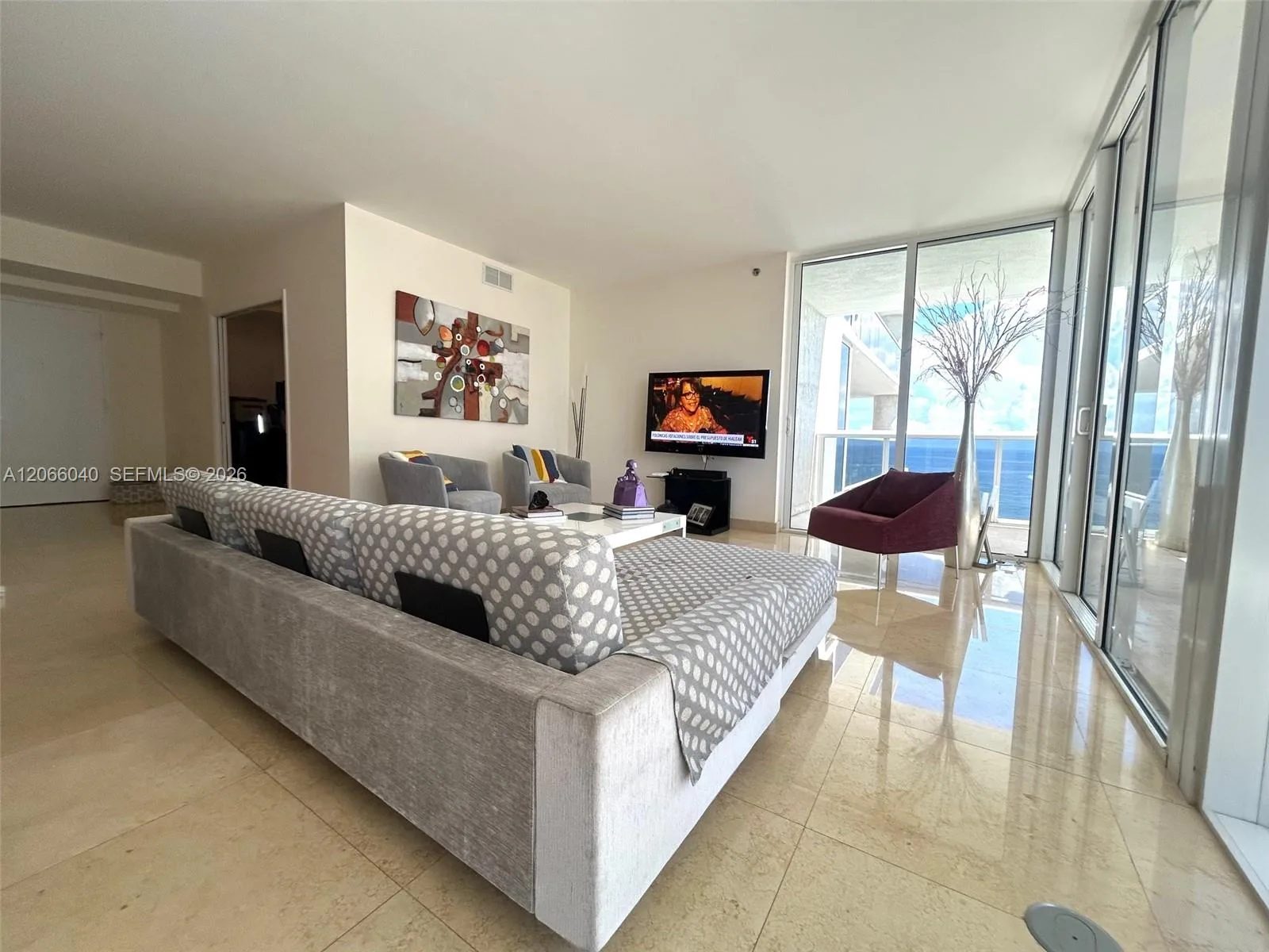 1800 S Ocean Dr # 4005, Hallandale Beach, FL 33009 photo 8