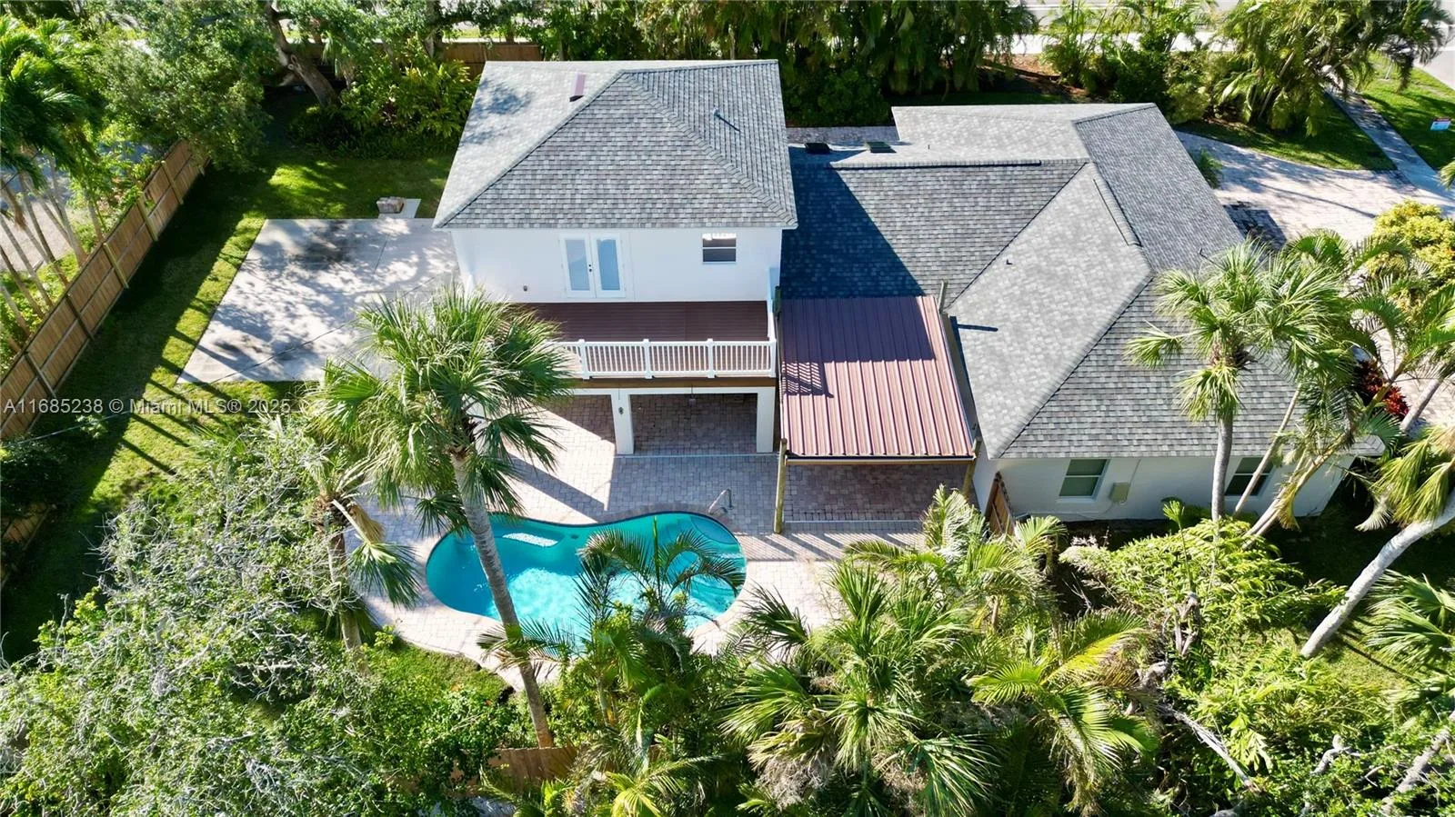 716 Bougainvillea Ln, Vero Beach, FL 32963 photo 4