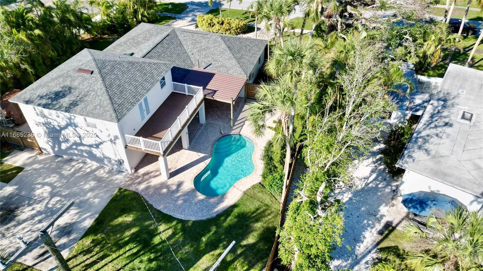 716 Bougainvillea Ln, Vero Beach, FL 32963 photo 5