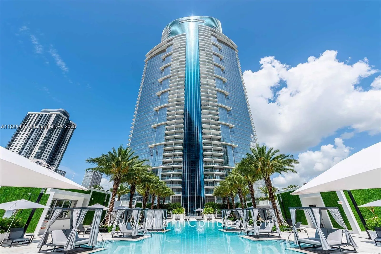 Paramount Miami Worldcenter Unit 3005 at 851 NE 1st Ave # 3005, Miami, FL 33132 — photo 1