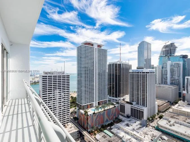133 NE 2nd Ave # 3306, Miami, FL 33132
