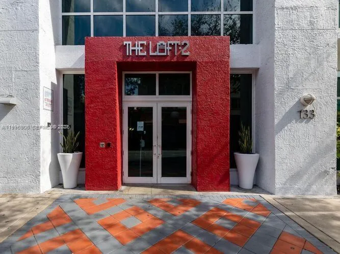 133 NE 2nd Ave # 3306, Miami, FL 33132 photo 2
