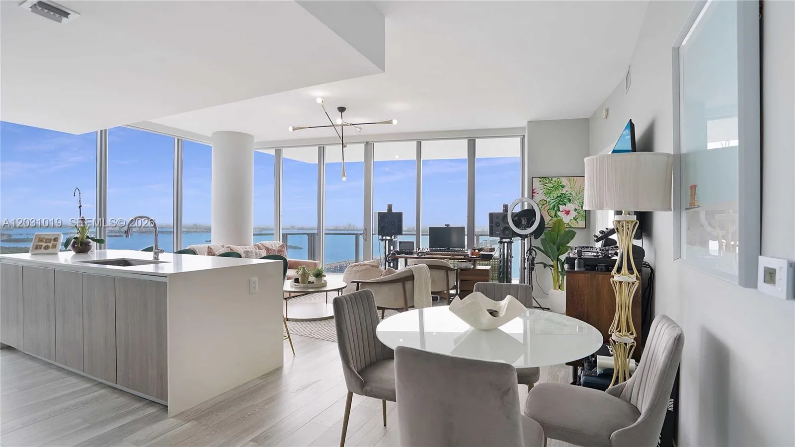 2900 NE 7th Ave # 4102, Miami, FL 33137 photo 3