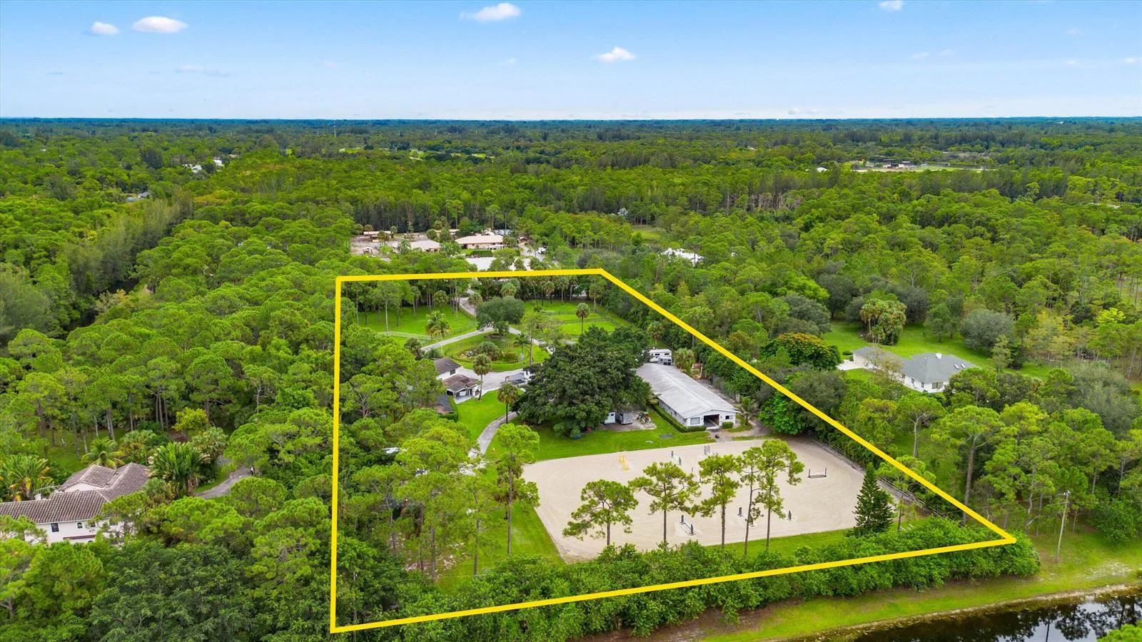 2915 Doe Trail, FL 33470