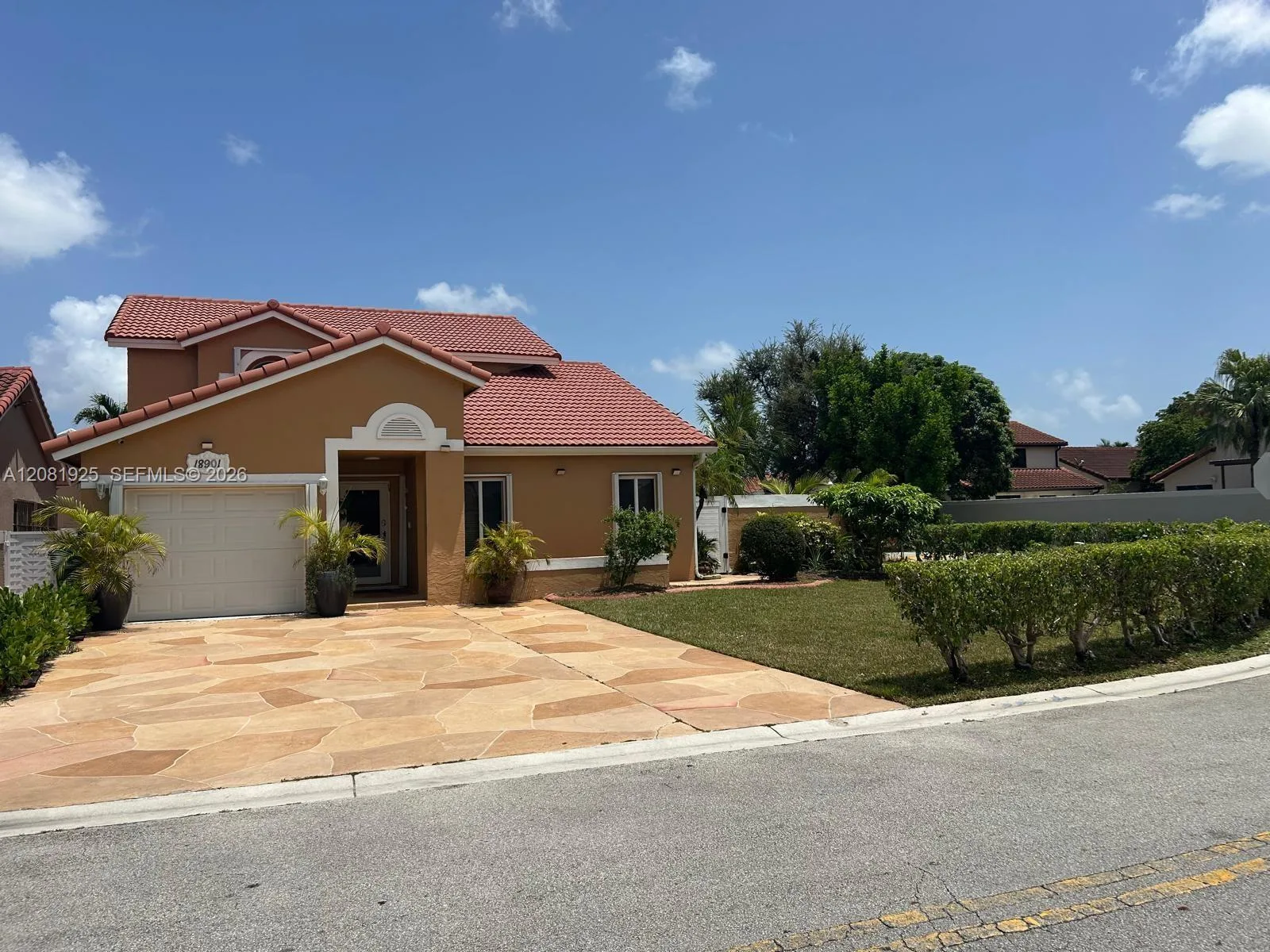 18901 NW 55th Ave, Miami Gardens, FL 33055