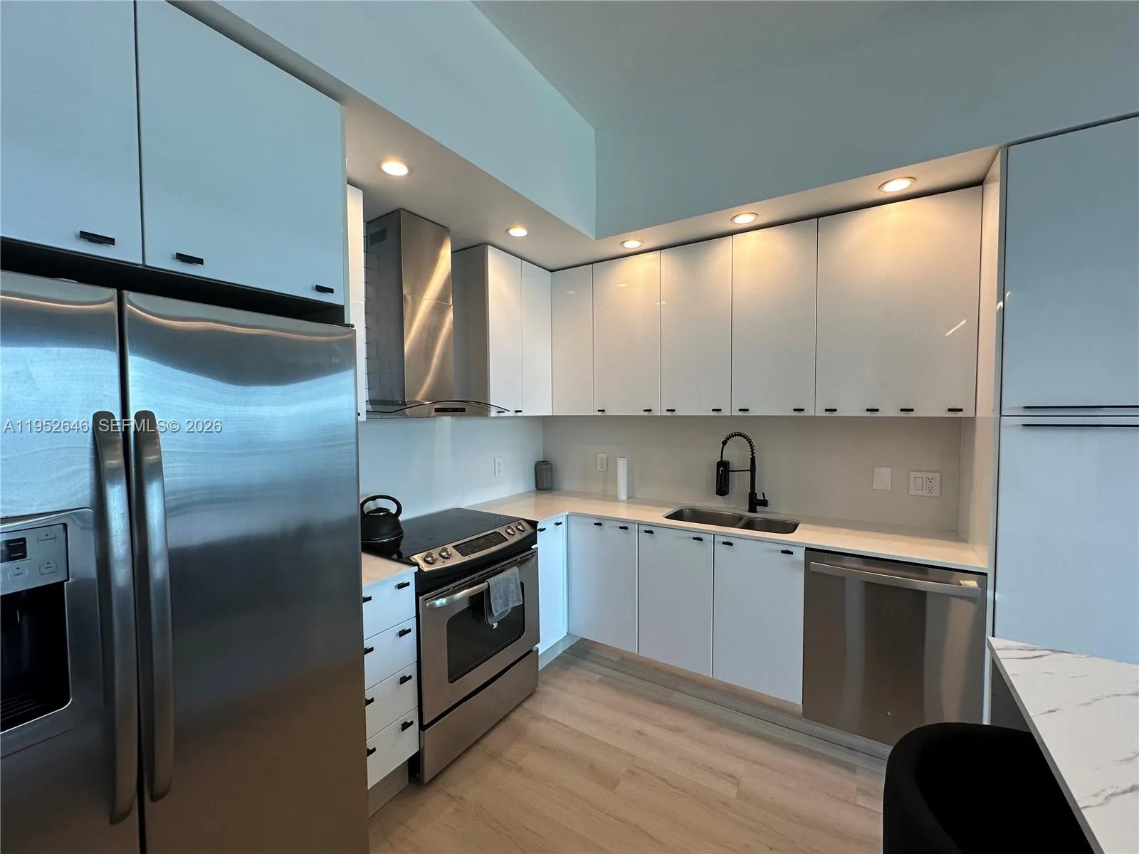 234 NE 3rd St # 1805, Miami, FL 33132 photo 13