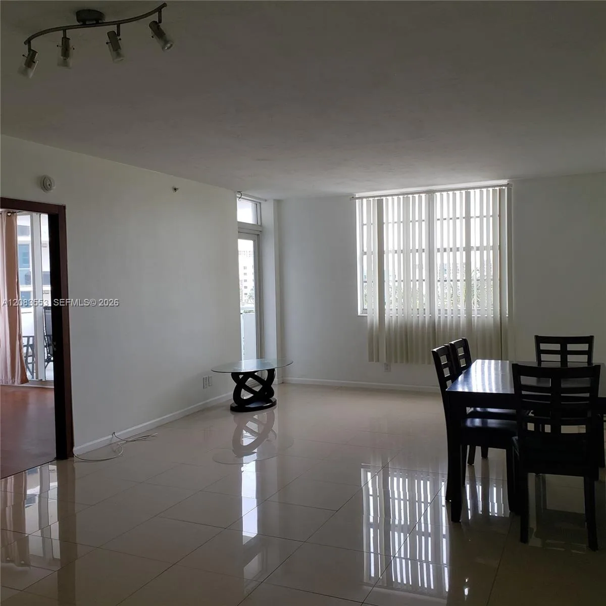 3001 S Ocean Dr # 527, Hollywood, FL 33019
