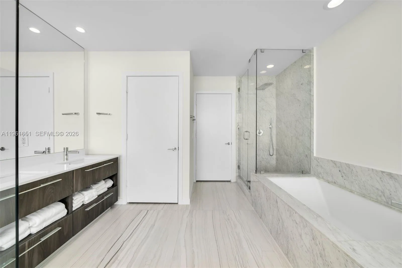480 NE 31st St # 3401, Miami, FL 33137 photo 7