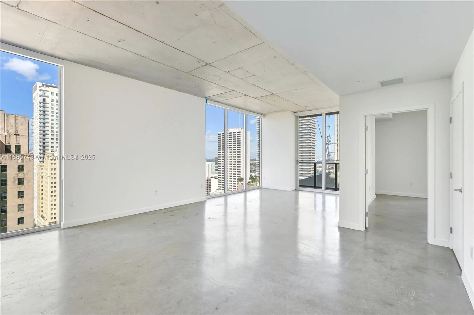 151 SE 1st Street # 2002, Miami, FL 33131 photo 2