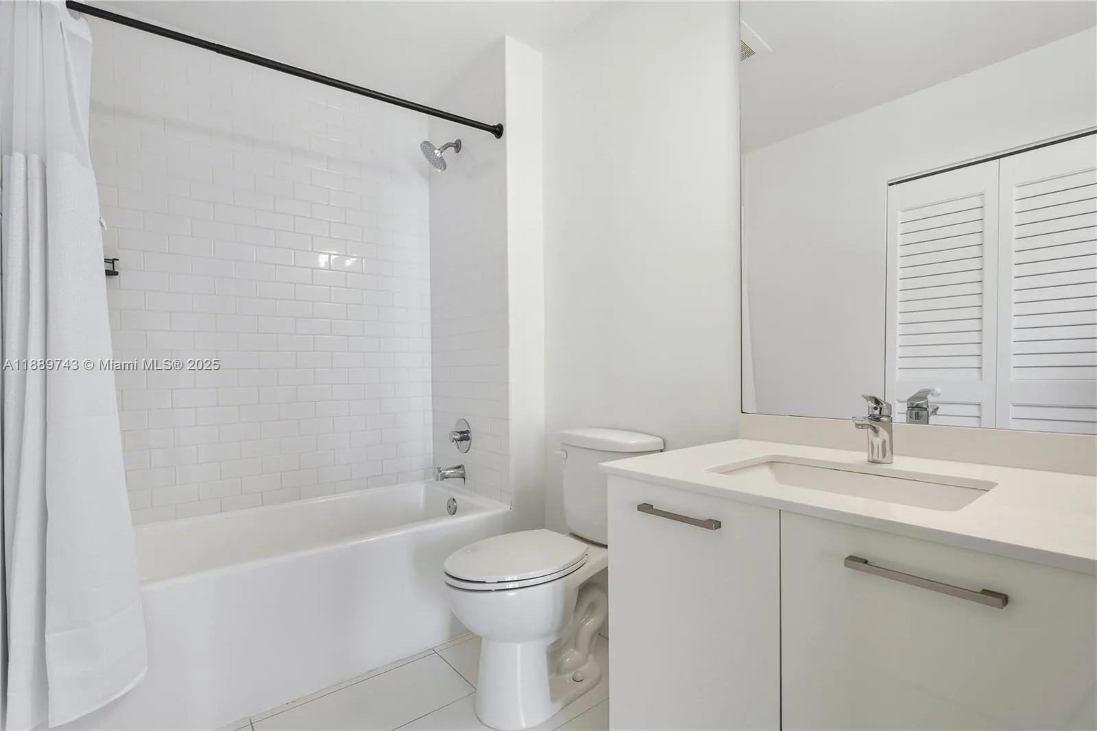 151 SE 1st Street # 2002, Miami, FL 33131 photo 8
