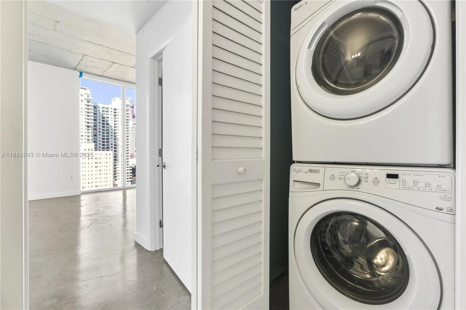 151 SE 1st Street # 2002, Miami, FL 33131 photo 9