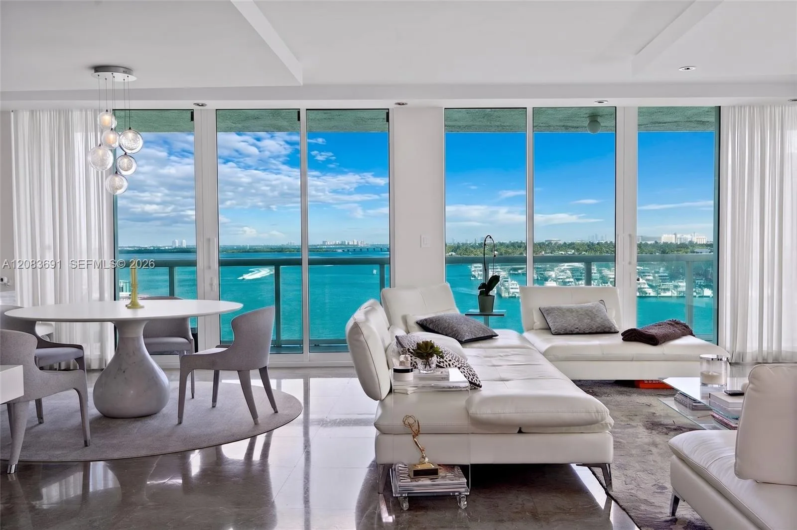 10 Venetian Way # 804, Miami Beach, FL 33139