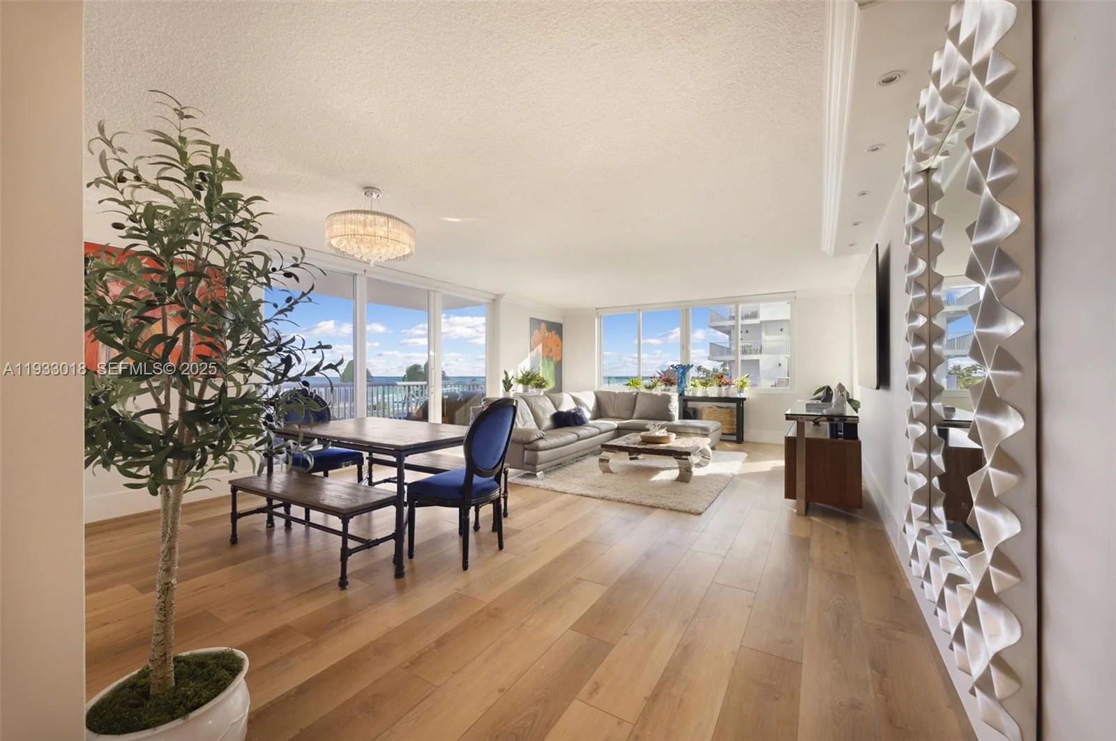 5401 Collins Ave # 102, Miami Beach, FL 33140