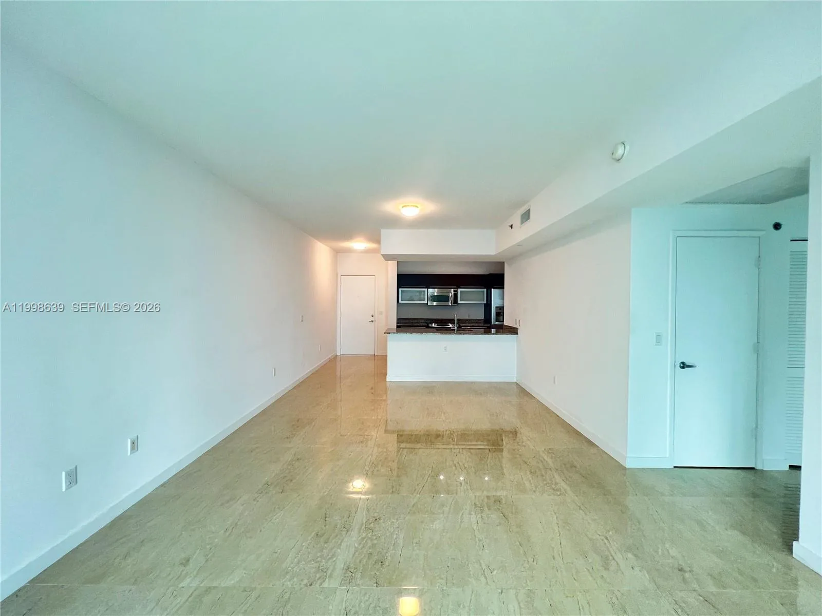 950 Brickell Bay Dr # 2801, Miami, FL 33131 photo 10