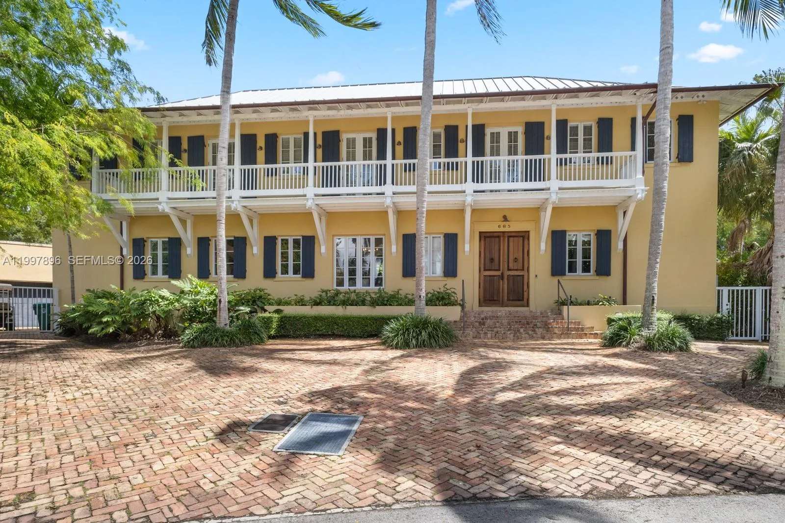 685 Harbor Ln, Key Biscayne, FL 33149 photo 2