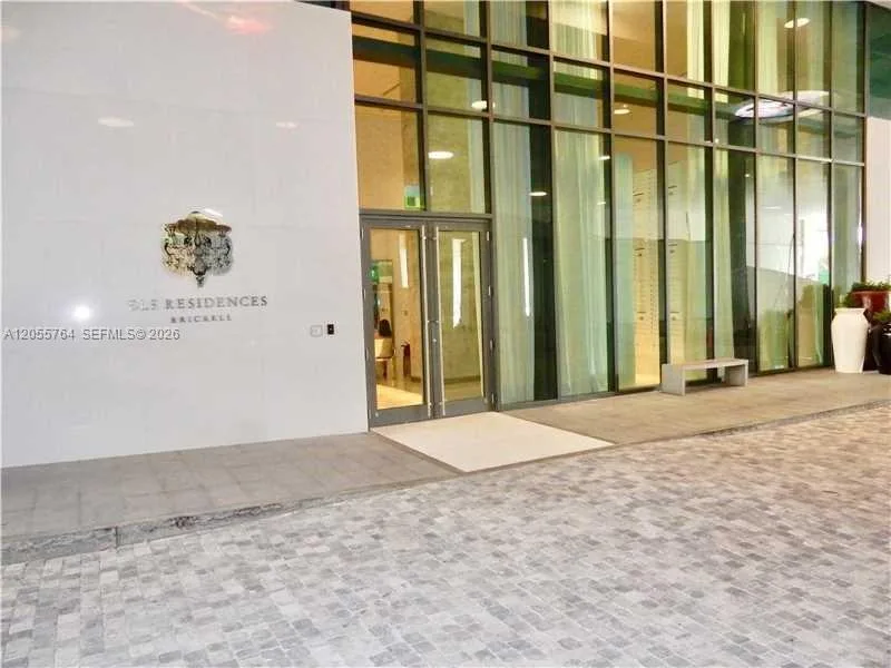 1300 S Miami Ave # 3503, Miami, FL 33130 photo 2