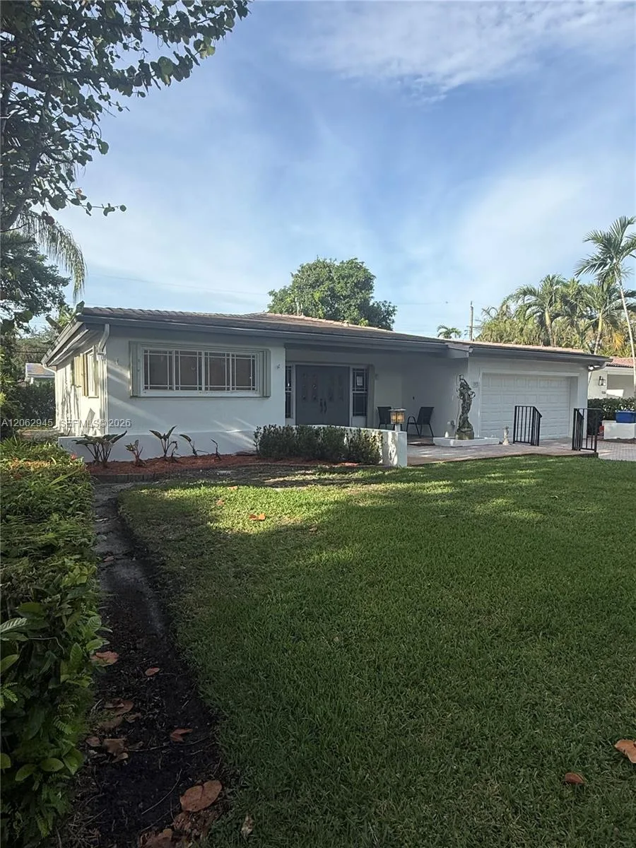 1532 Trillo Ave, Coral Gables, FL 33146 photo 2