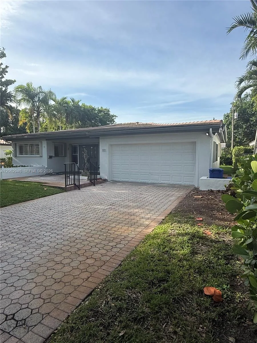 1532 Trillo Ave, Coral Gables, FL 33146 photo 3