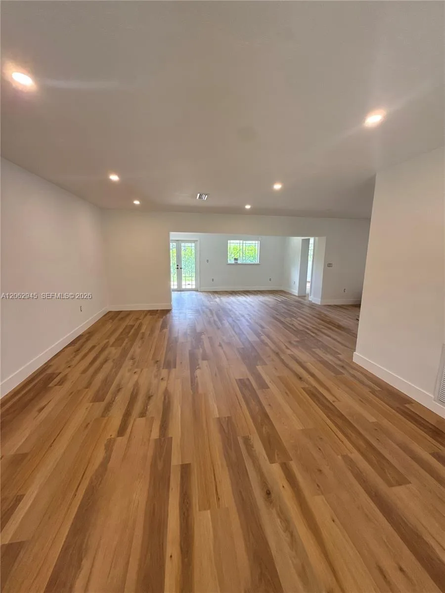 1532 Trillo Ave, Coral Gables, FL 33146 photo 7