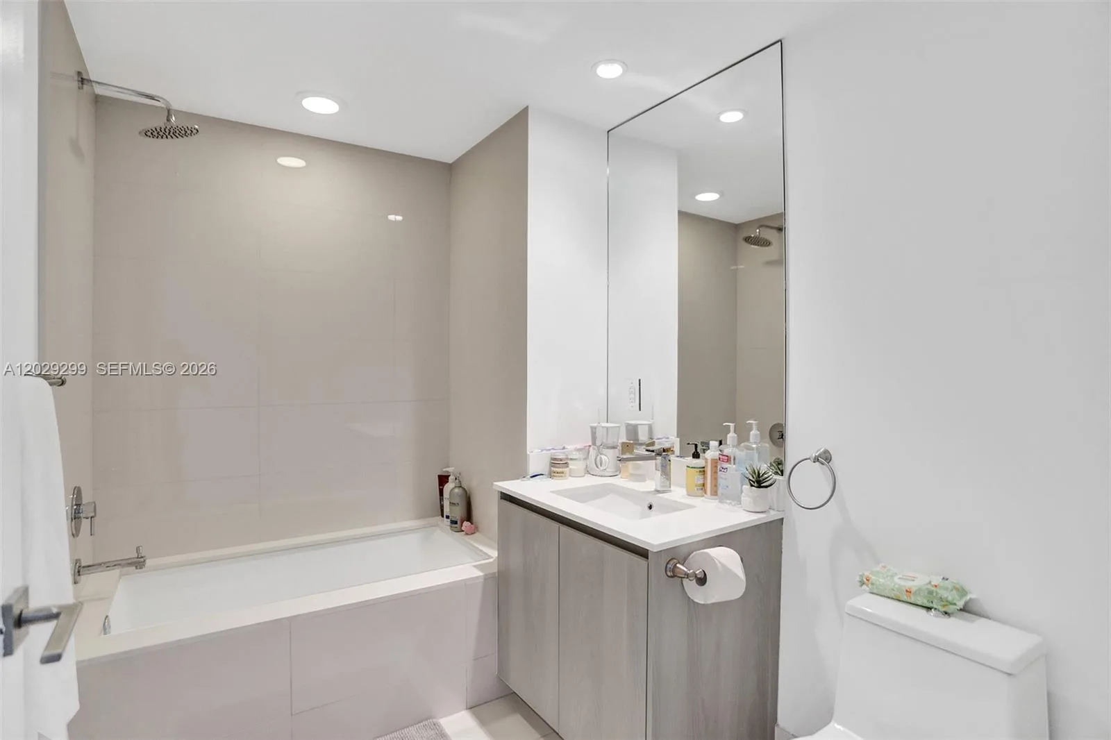 3131 NE 7th Ave # 304, Miami, FL 33137 photo 12