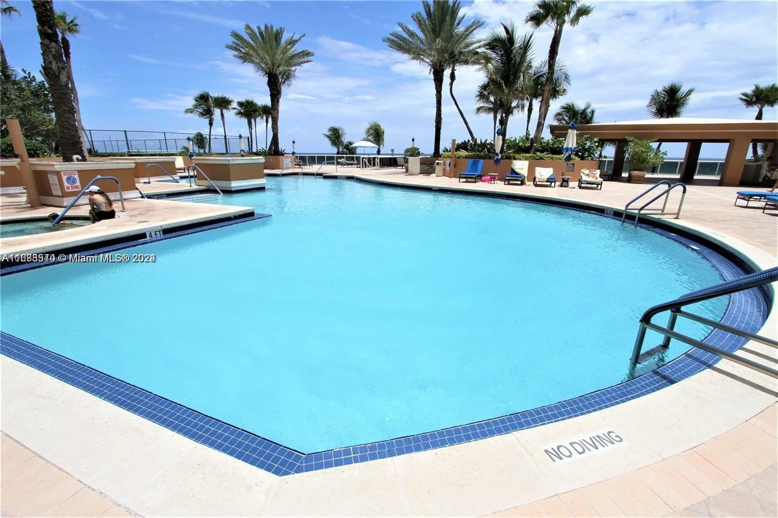 17555 Collins Ave # 2502, Sunny Isles Beach, FL 33160 photo 12