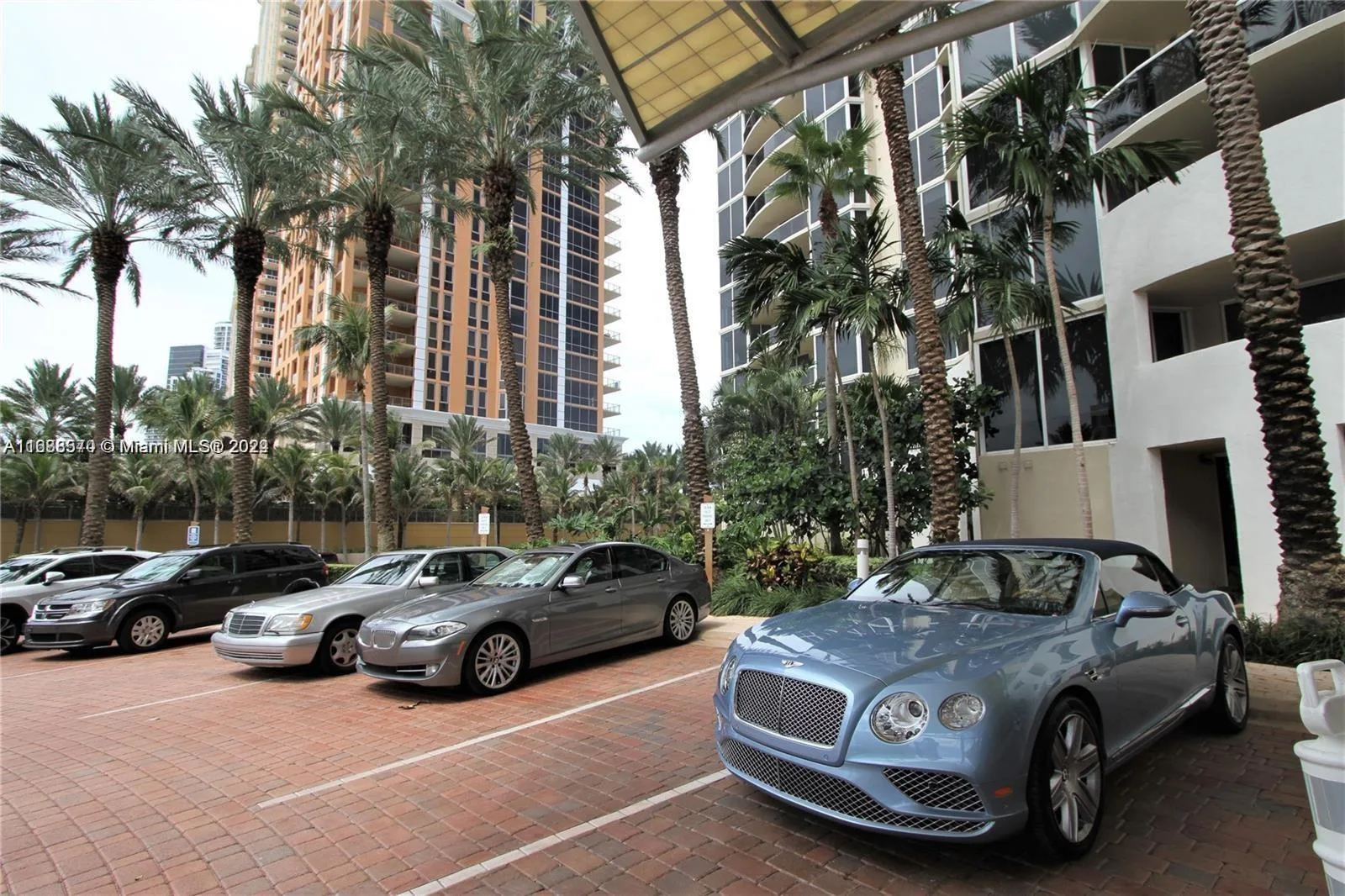 17555 Collins Ave # 2502, Sunny Isles Beach, FL 33160 photo 7