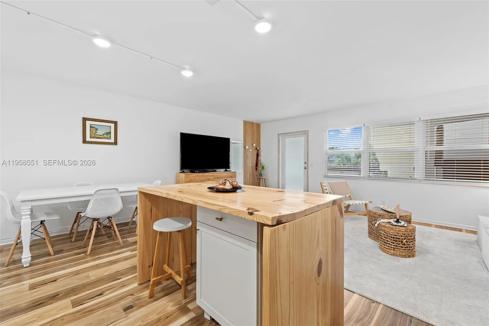 2130 Cambridge F # 2130, Deerfield Beach, FL 33442 photo 3