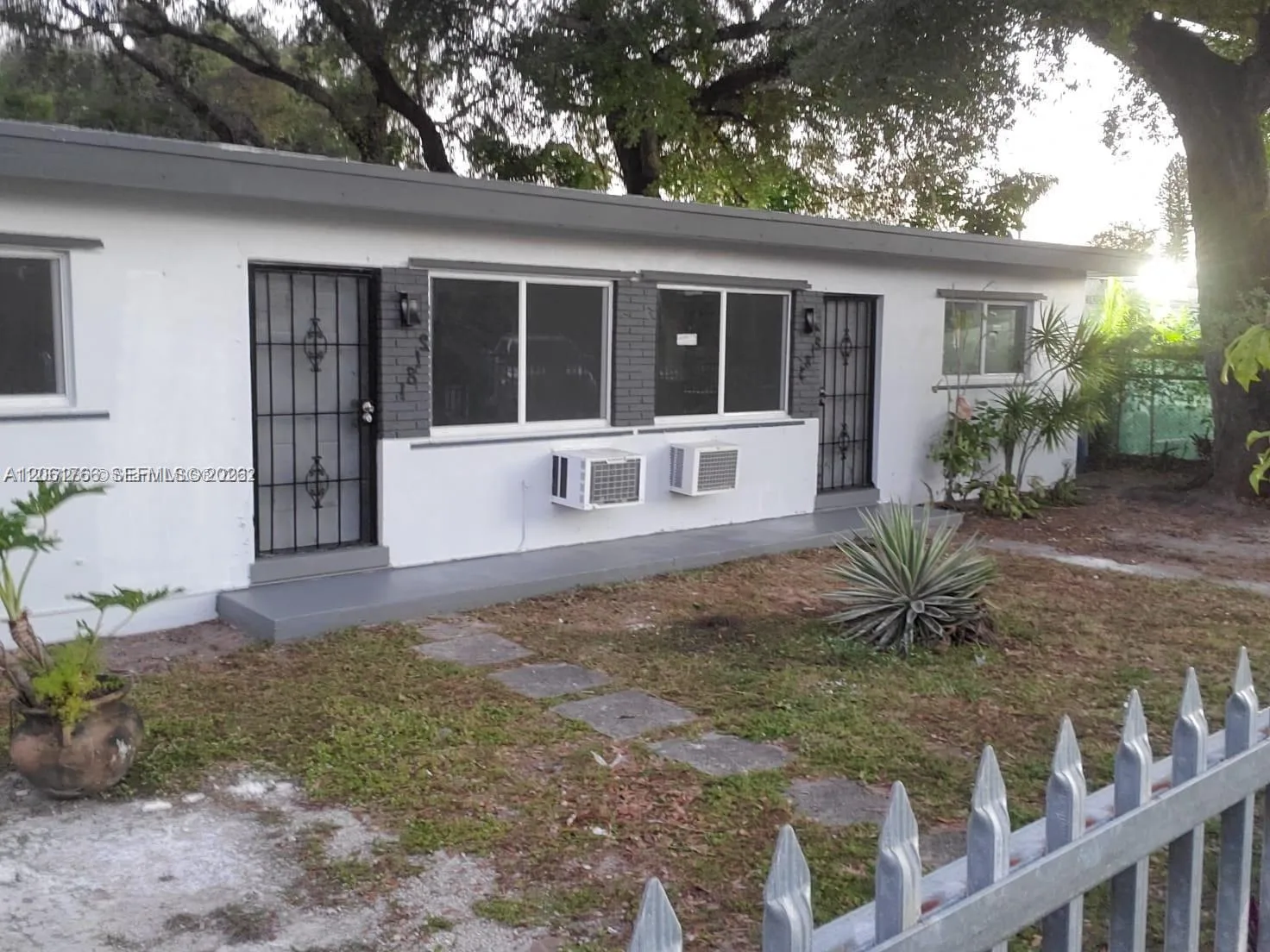 2181 NW 91st St # A, Miami, FL 33147