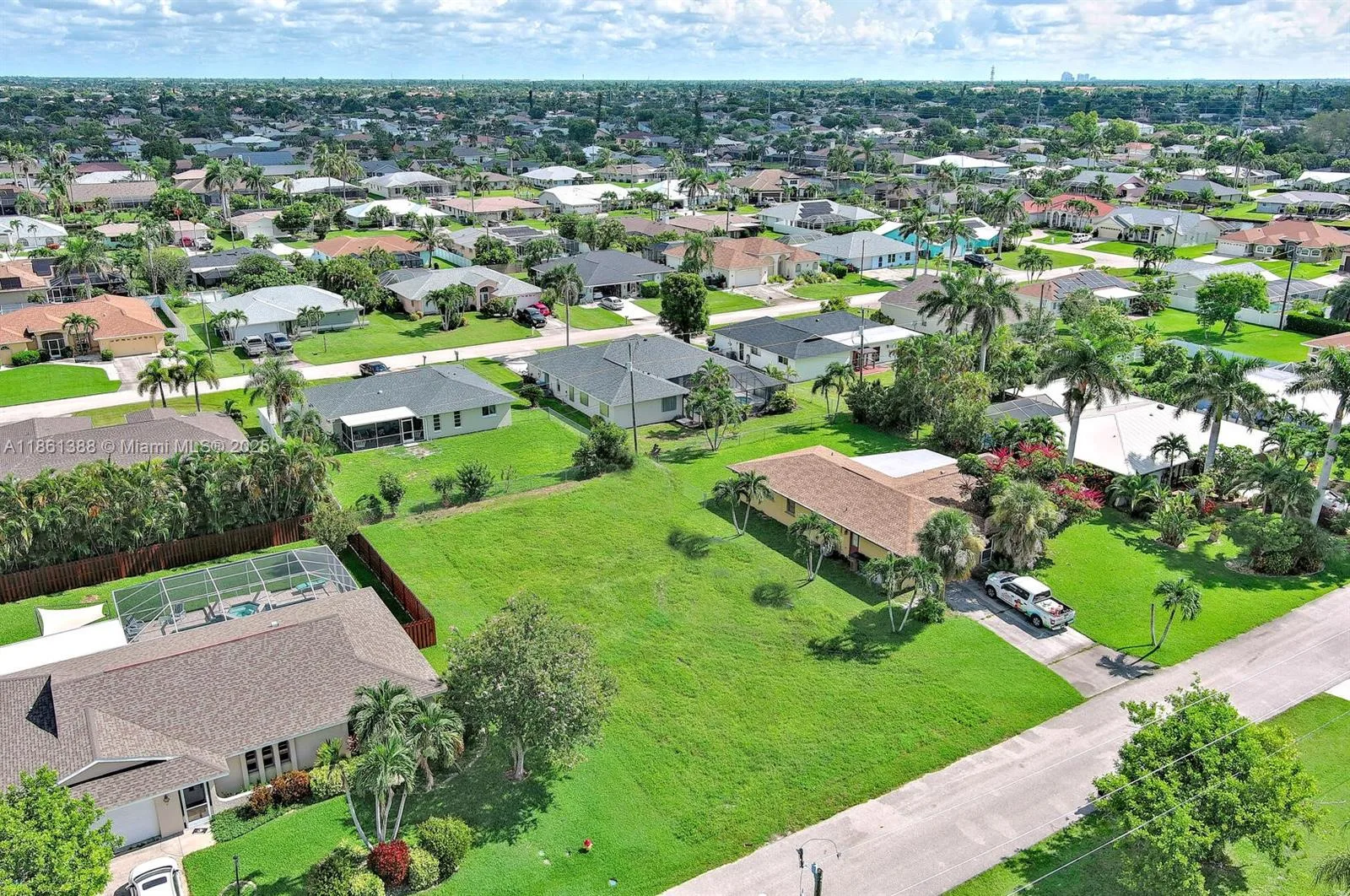 225 SW 46TH TER, Cape Coral, FL 33914 photo 5