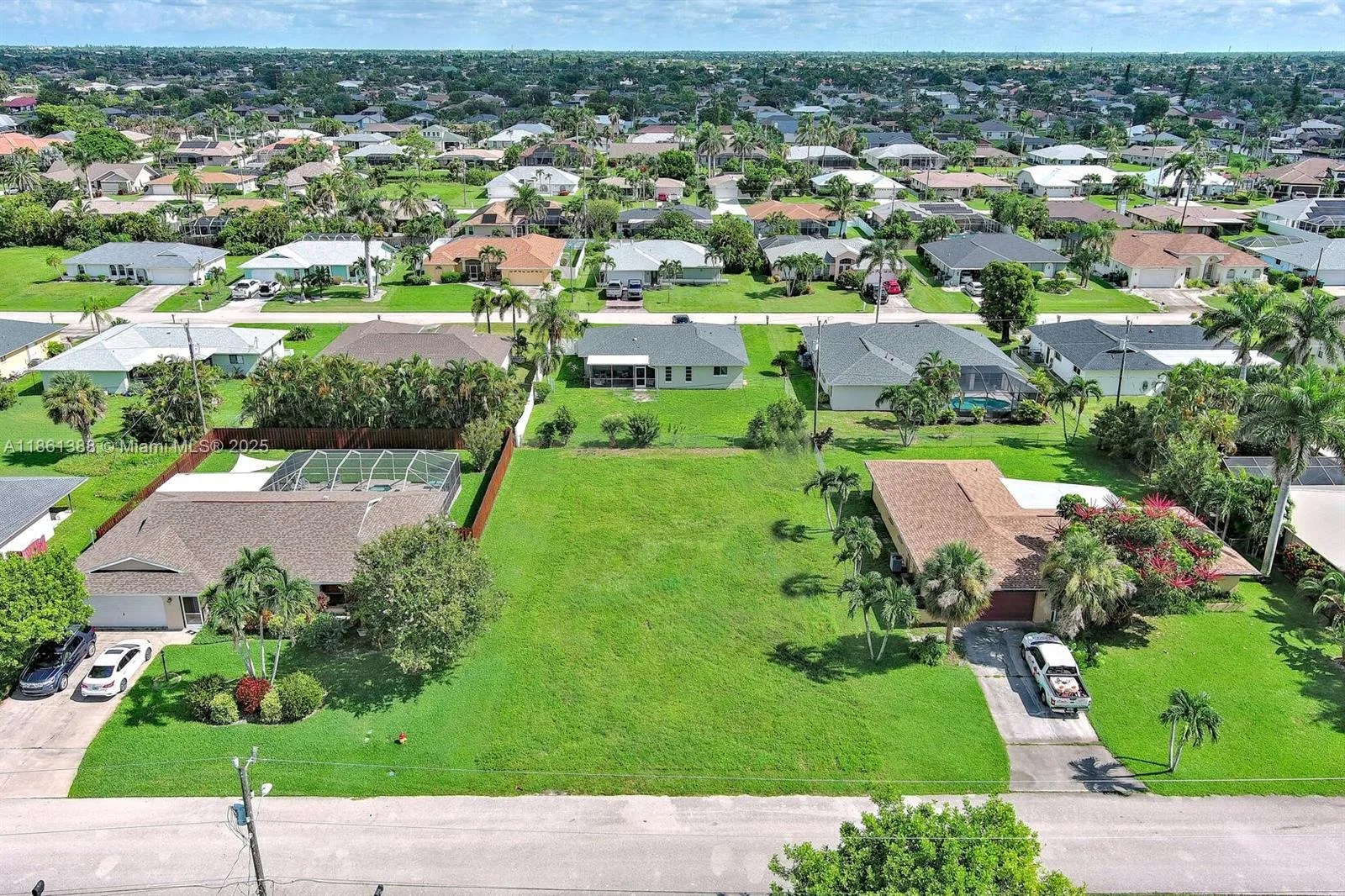 225 SW 46TH TER, Cape Coral, FL 33914 photo 8