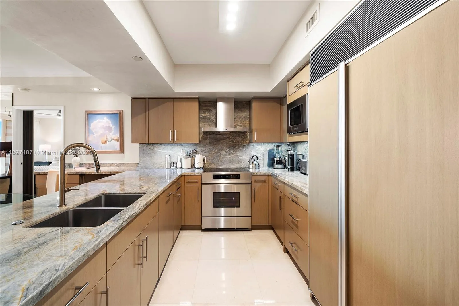 1455 Ocean Dr # 1003, Miami Beach, FL 33139 photo 11