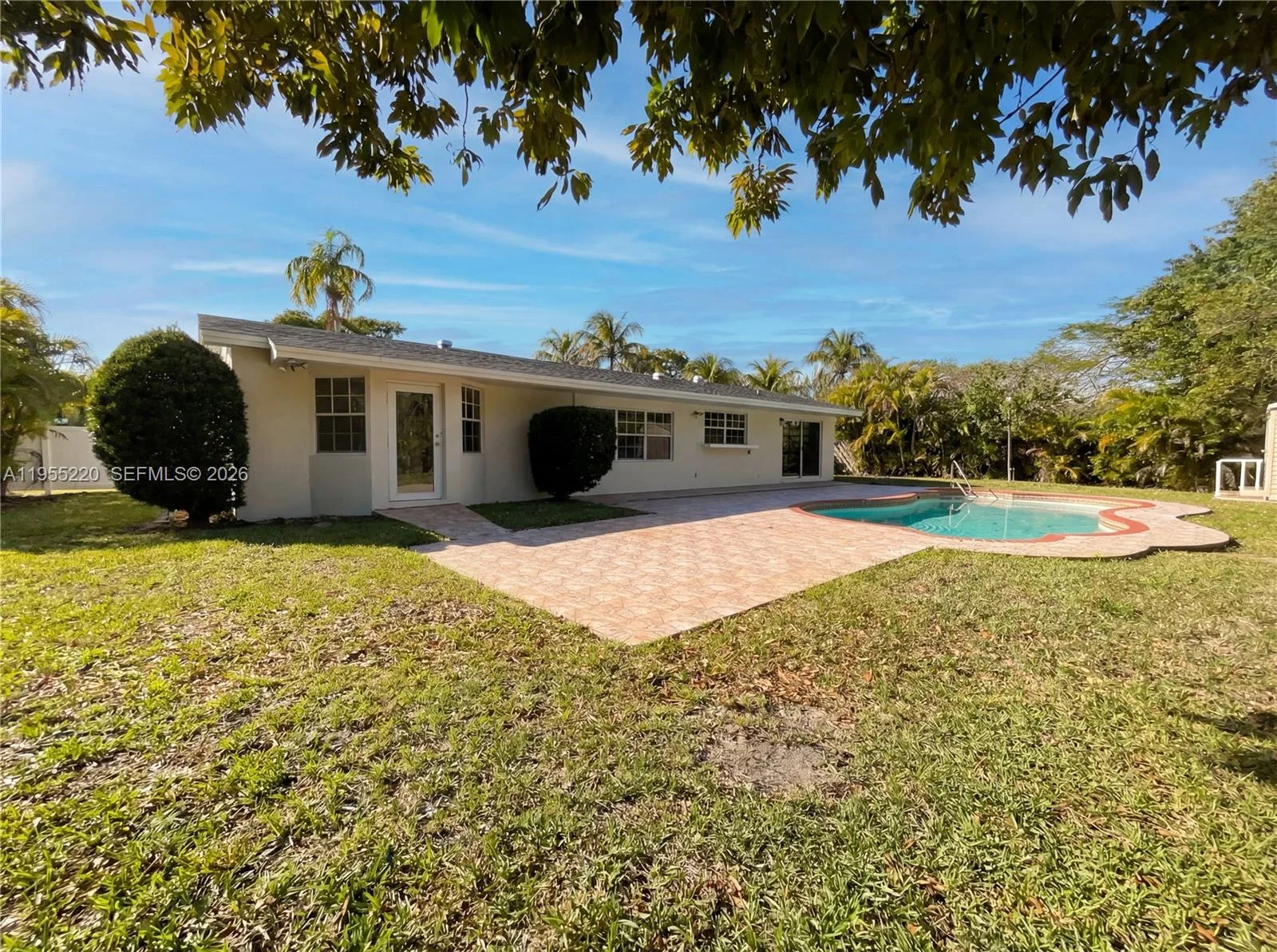 10001 SW 99th Ave, Miami, FL 33176 photo 5