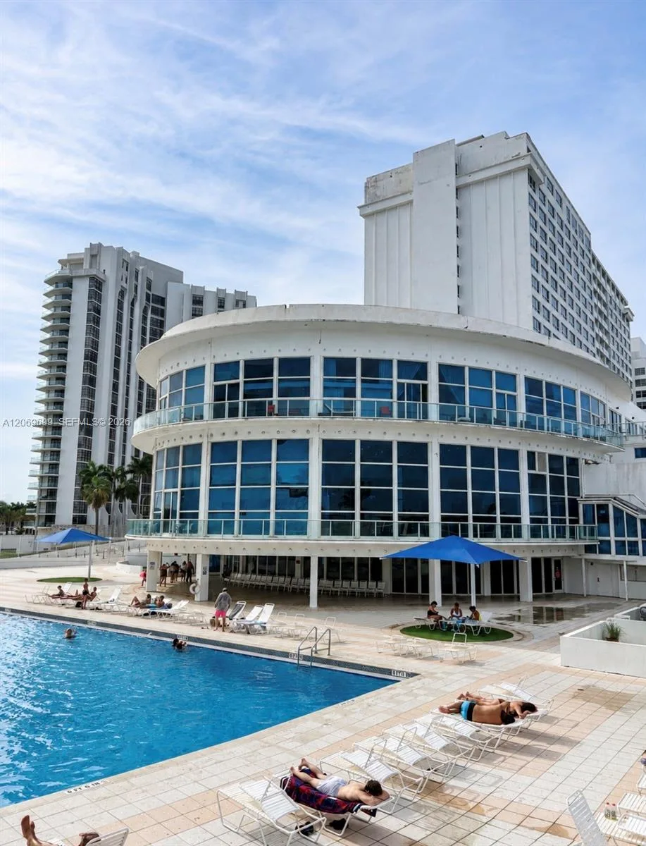 5445 Collins Ave # CU26, Miami Beach, FL 33140 photo 5