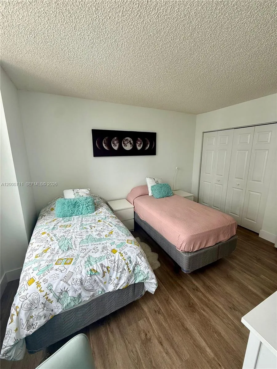 1155 Brickell Bay Dr # 1702, Miami, FL 33131 photo 12