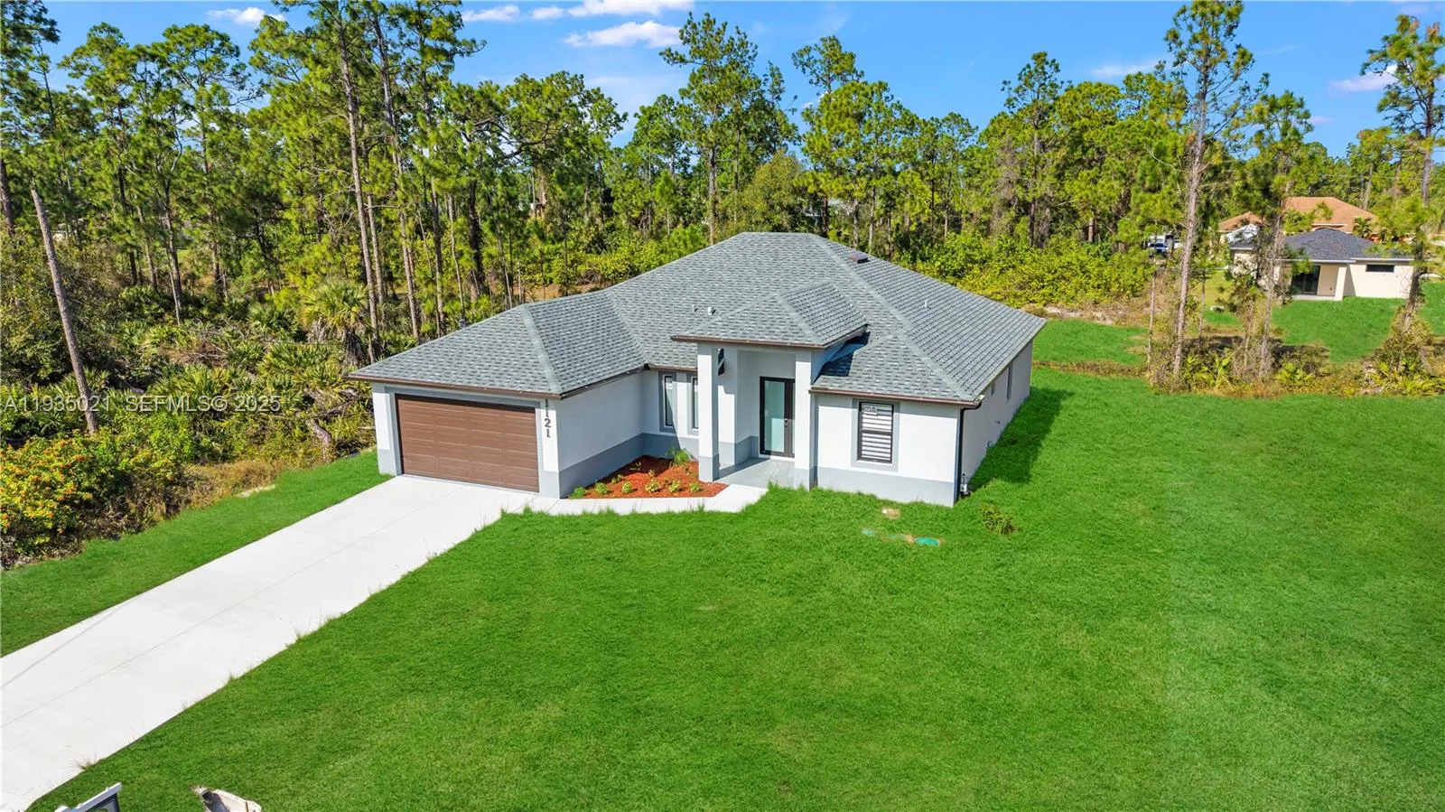 1121 CROCUS ST E, Lehigh Acres, FL 33974