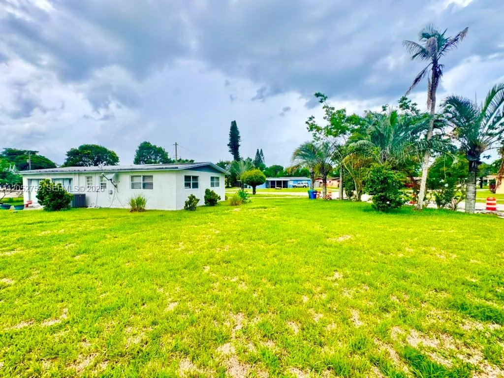 1201 NW 51st Ave, Lauderhill, FL 33313 photo 4